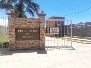 🌄 Venta de lote en B° privado Quinta Esencia VIII
📍 Ubicado en calle Milagros N° 3.800, Los Corralitos, Guaymallén
✔ Barrio con ingreso restringido y portón automatizado, cuenta con cerco eléctrico y cámaras de seguridad.
,✔ Cuenta con los servicios de Agua y Luz.
✔ Se ubica en una zona en crecimiento con muchos emprendimientos de viviendas y barrios privados.
🖍 Terreno de 336,20 m²
💵 Valor de venta u$s24.000
👂🏽 Escucha oferta razonable
📲 Querés visitarlo? Contactanos
💻 www.dilucapropiedades.com.ar